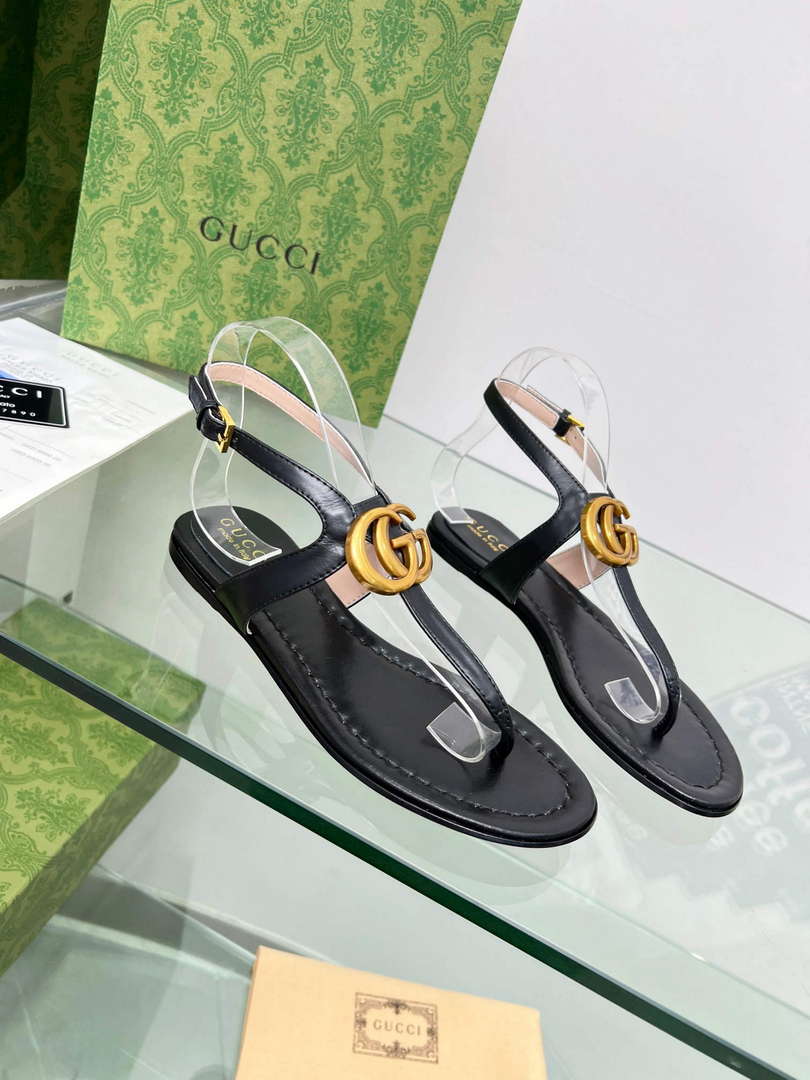 Gucci 746030 Women's Double G Thong Sandal G56307