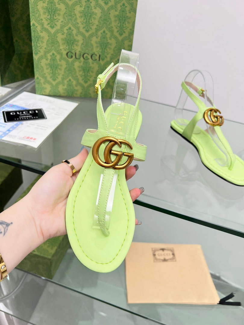 Gucci 746030 Women's Double G Thong Sandal G56312