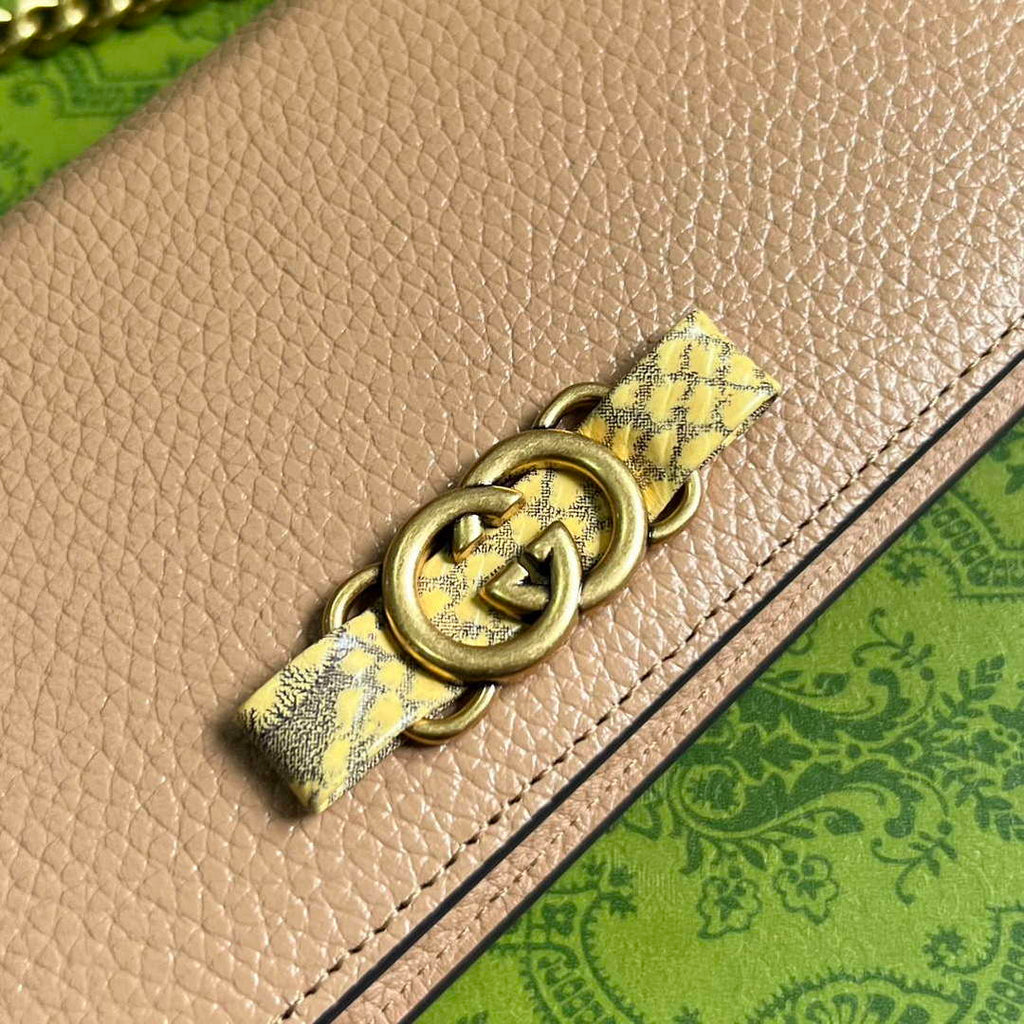 Gucci 746056 Chain Wallet With Interlocking G Python Bow Rose beige
