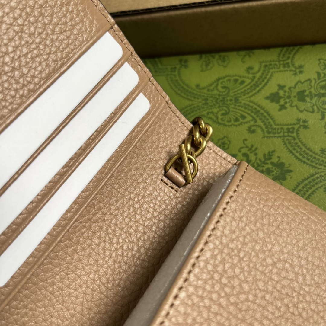 Gucci 746056 Chain Wallet With Interlocking G Python Bow Rose beige