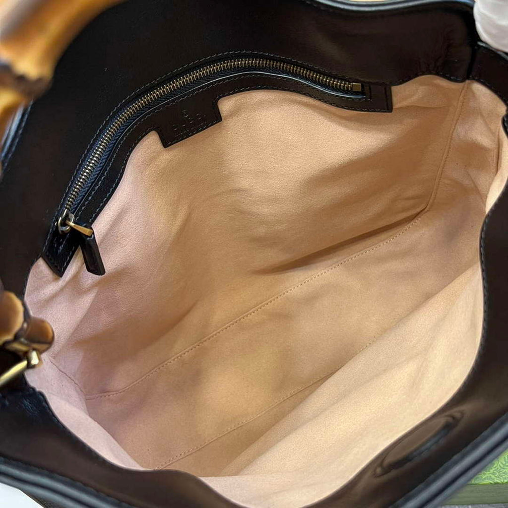 Gucci 746124 Gucci Diana Medium Shoulder Bag Black