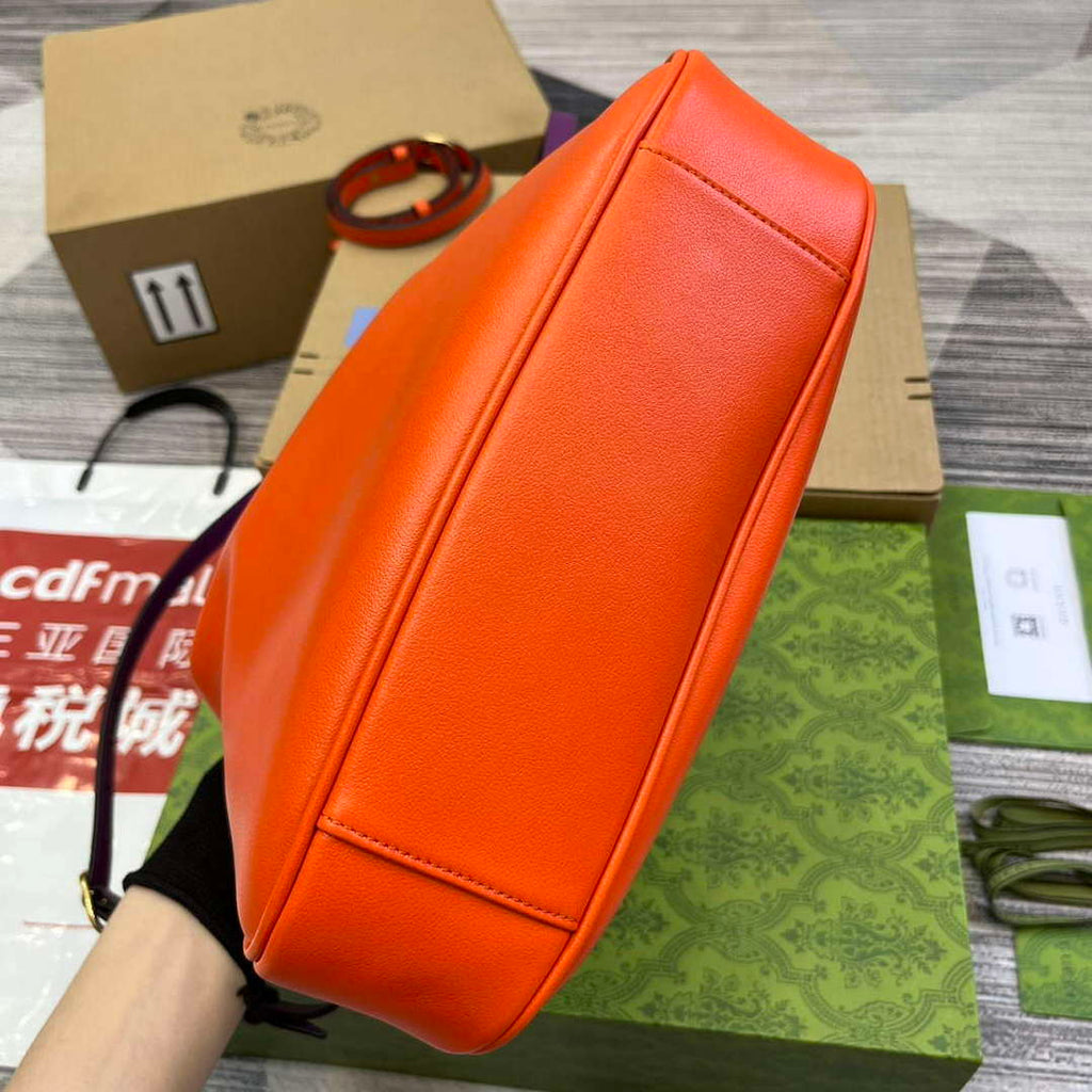 Gucci 746124 Gucci Diana Medium Shoulder Bag Orange