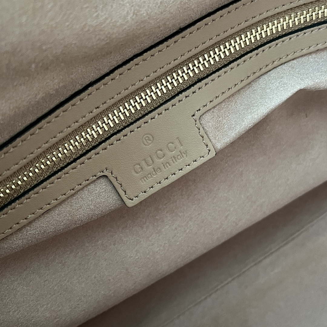 Gucci 746210 Gucci Deco medium tote bag in Apricot leather