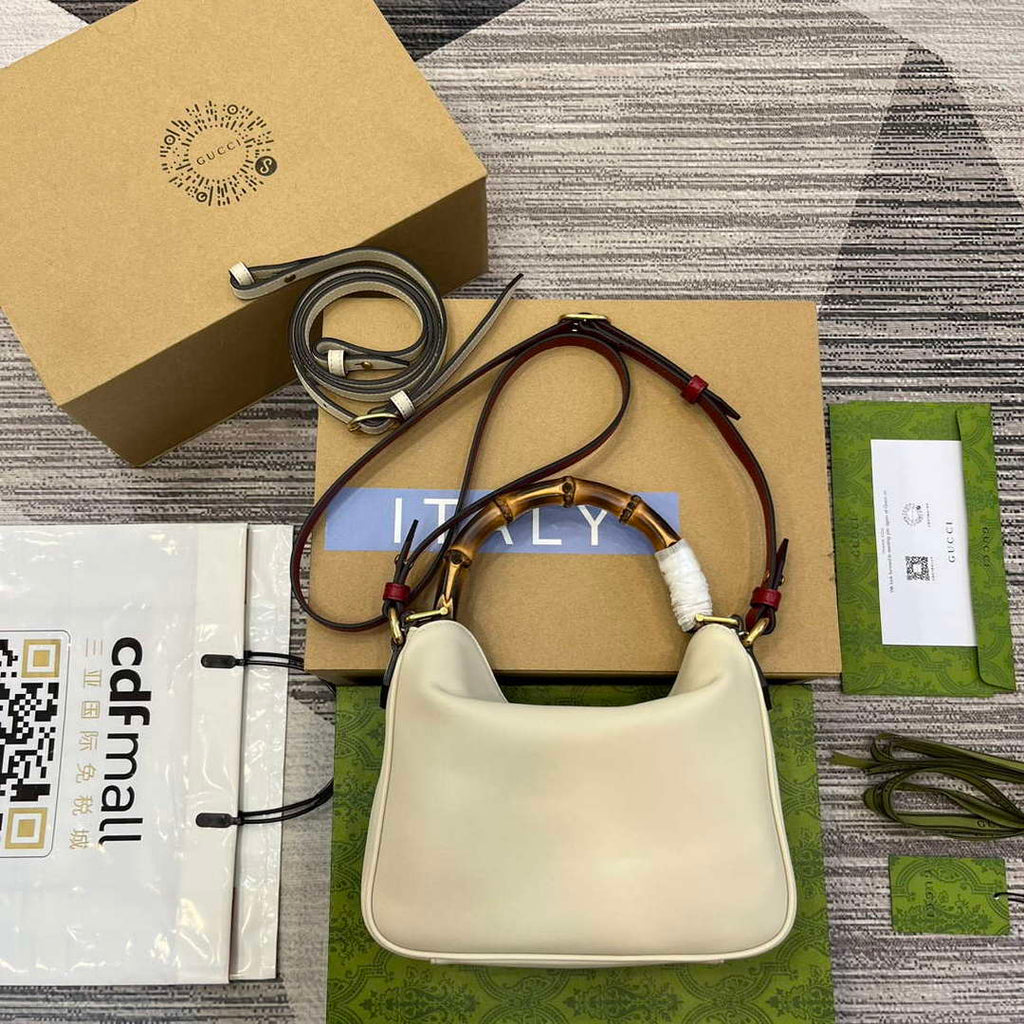 Gucci 746251 Gucci Diana Small Shoulder Bag White