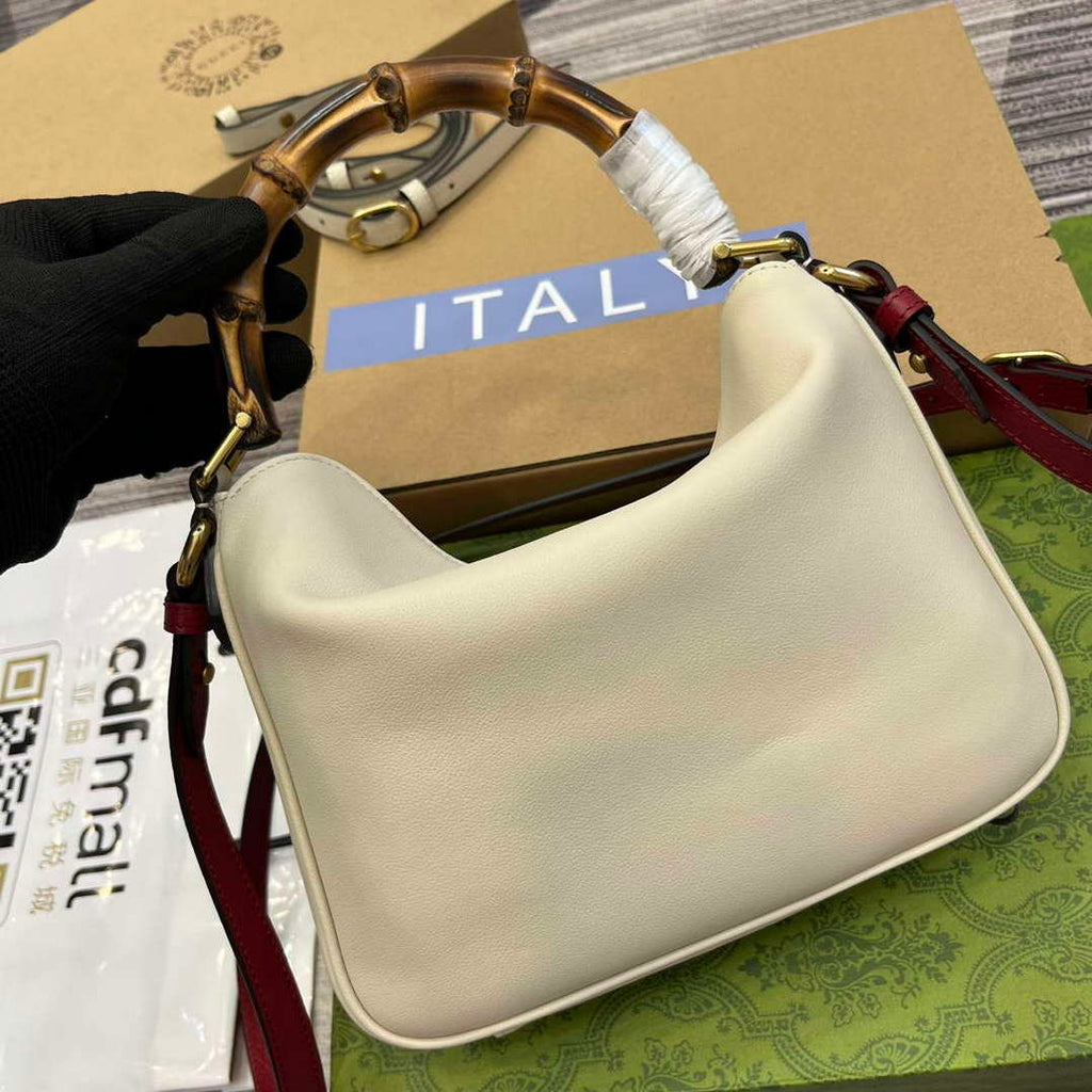 Gucci 746251 Gucci Diana Small Shoulder Bag White