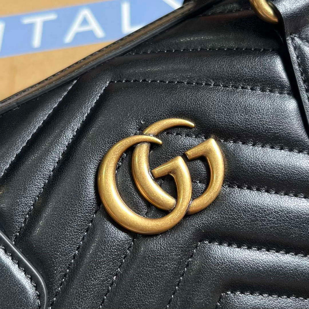 Gucci 746319 GG Marmont Small Top Handle Bag Black