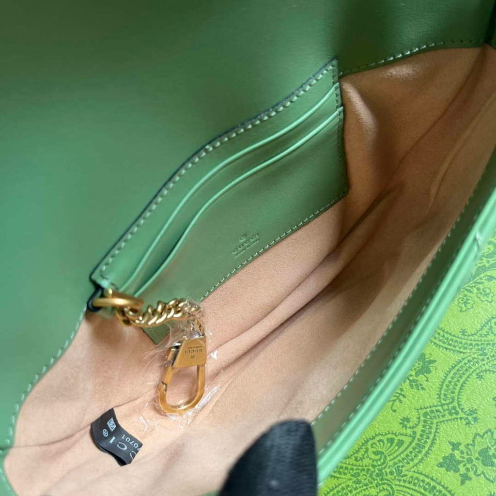 Gucci 746431 GG Marmont Matelass¨¦ Chain Mini Bag Green
