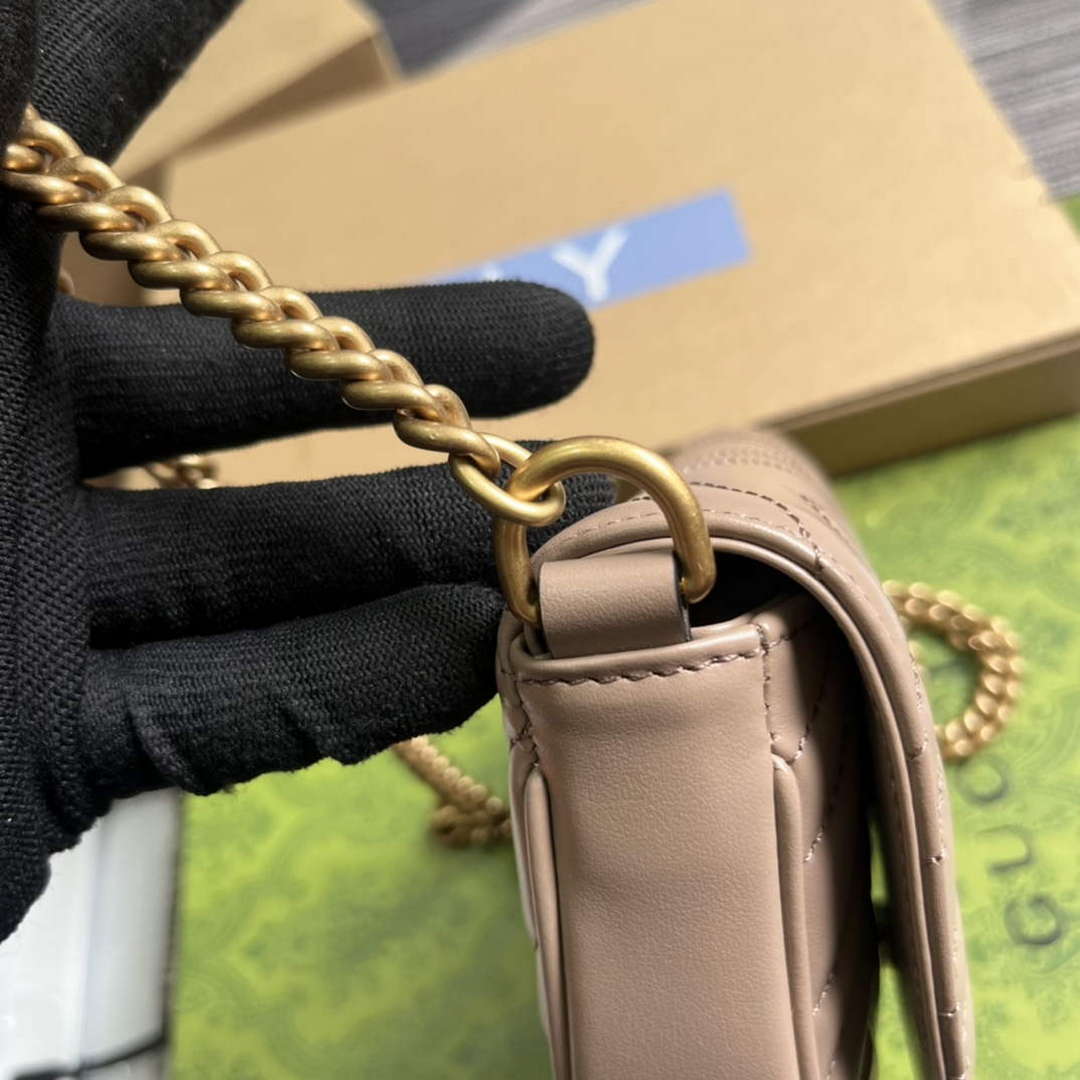 Gucci 746431 GG Marmont Matelass¨¦ Chain Mini Bag Milk tea