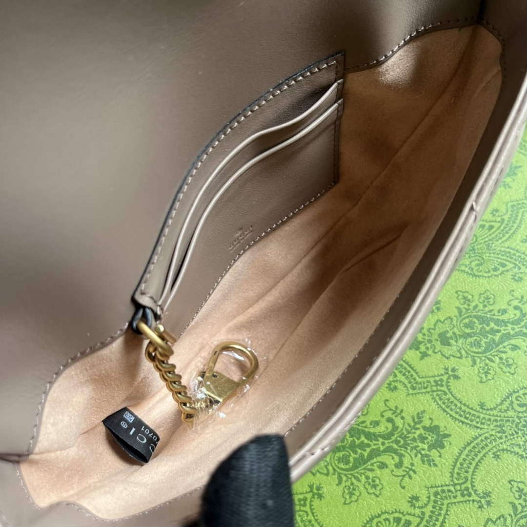 Gucci 746431 GG Marmont Matelass¨¦ Chain Mini Bag Milk tea