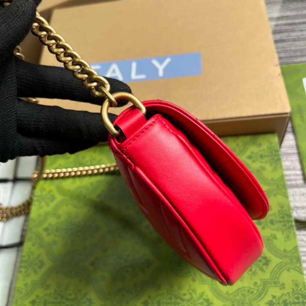 Gucci 746431 GG Marmont Matelass¨¦ Chain Mini Bag Red
