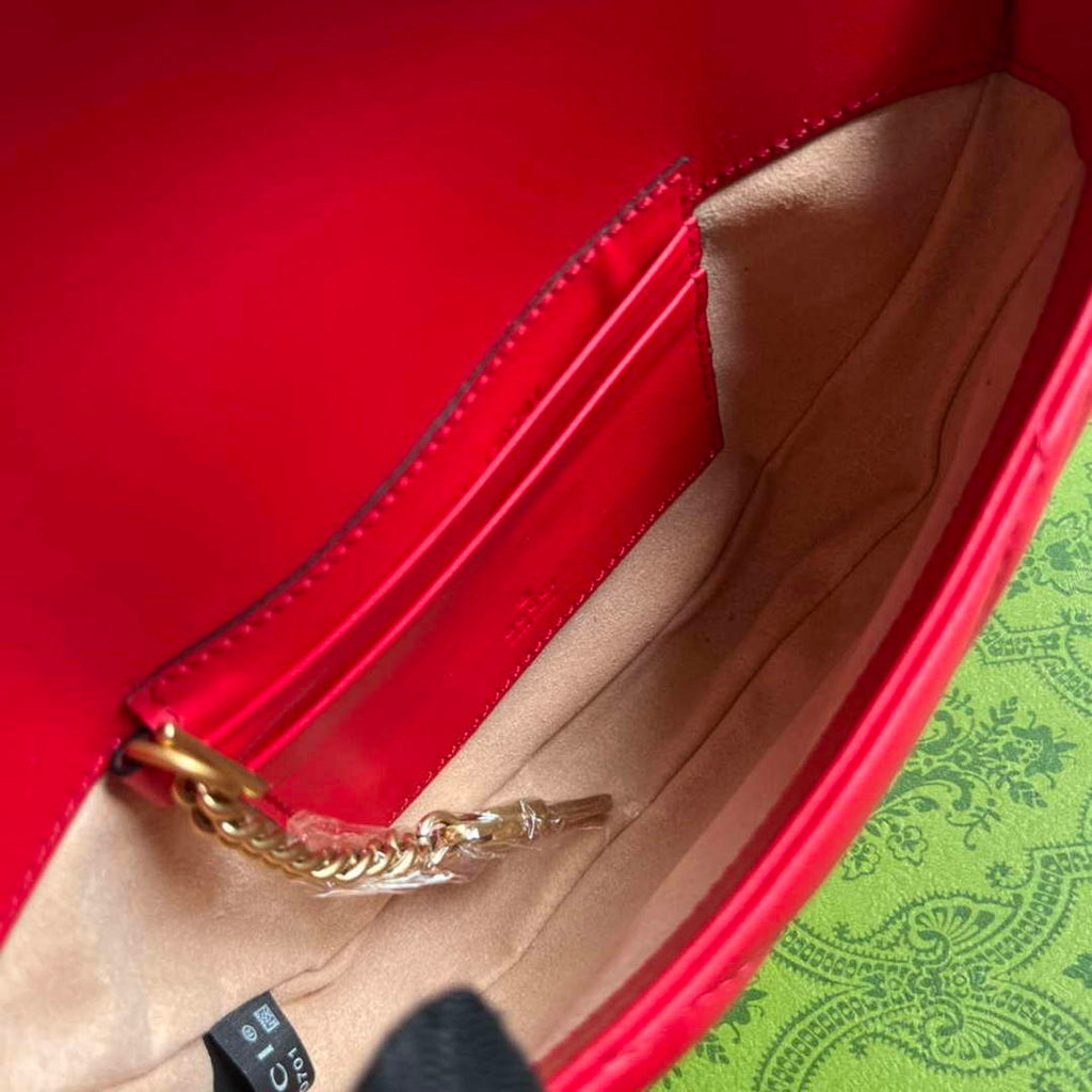 Gucci 746431 GG Marmont Matelass¨¦ Chain Mini Bag Red