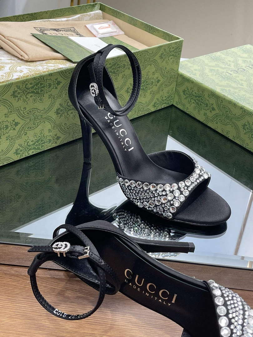Gucci 749832 Women's High Heel Sandals With Crystals G38277