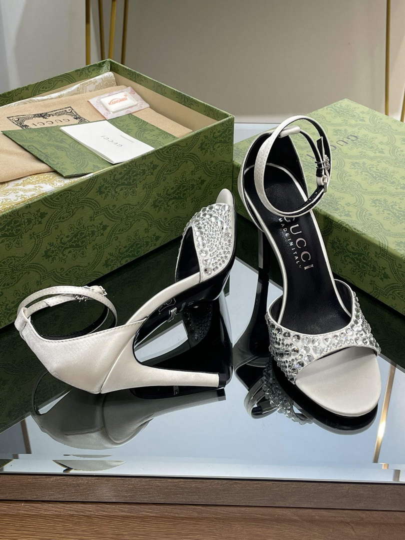 Gucci 749832 Women's High Heel Sandals With Crystals G38281