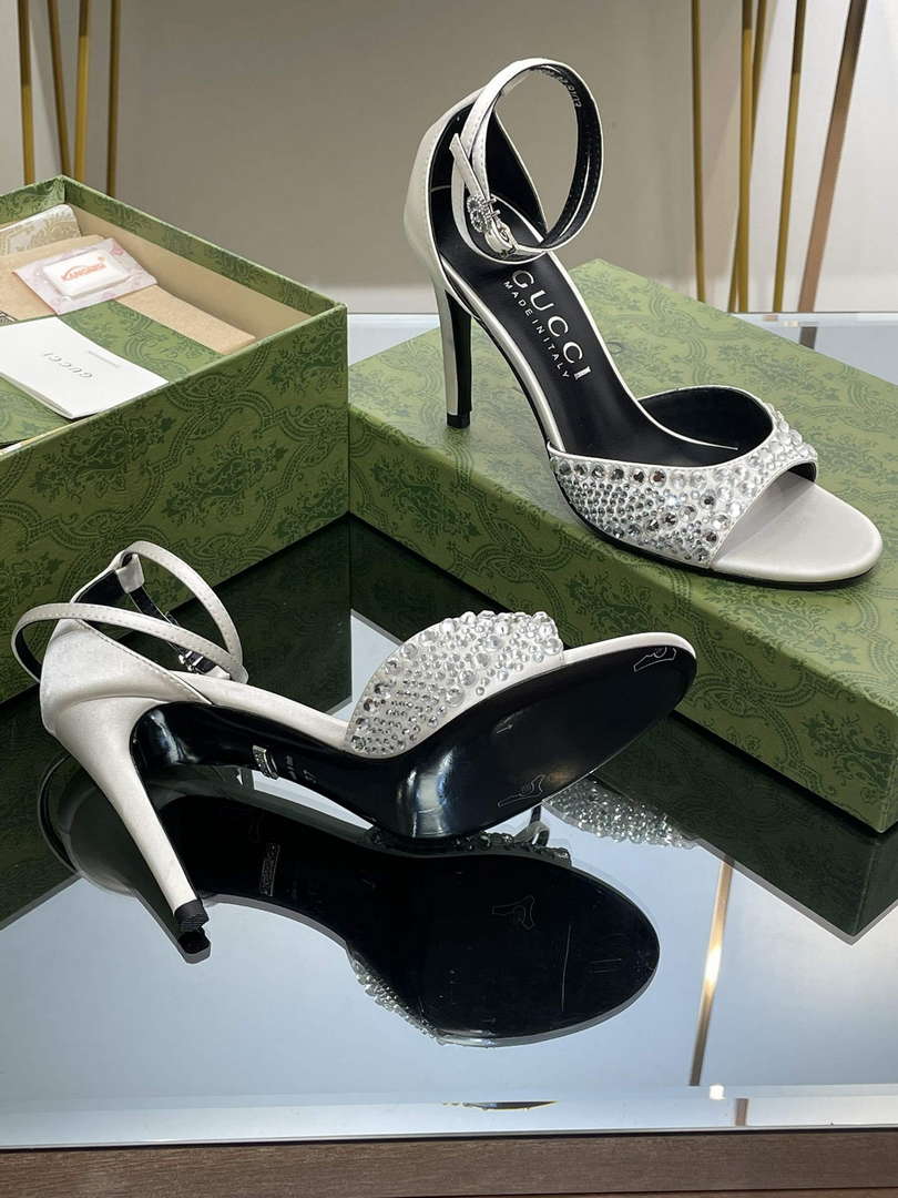 Gucci 749832 Women's High Heel Sandals With Crystals G38281