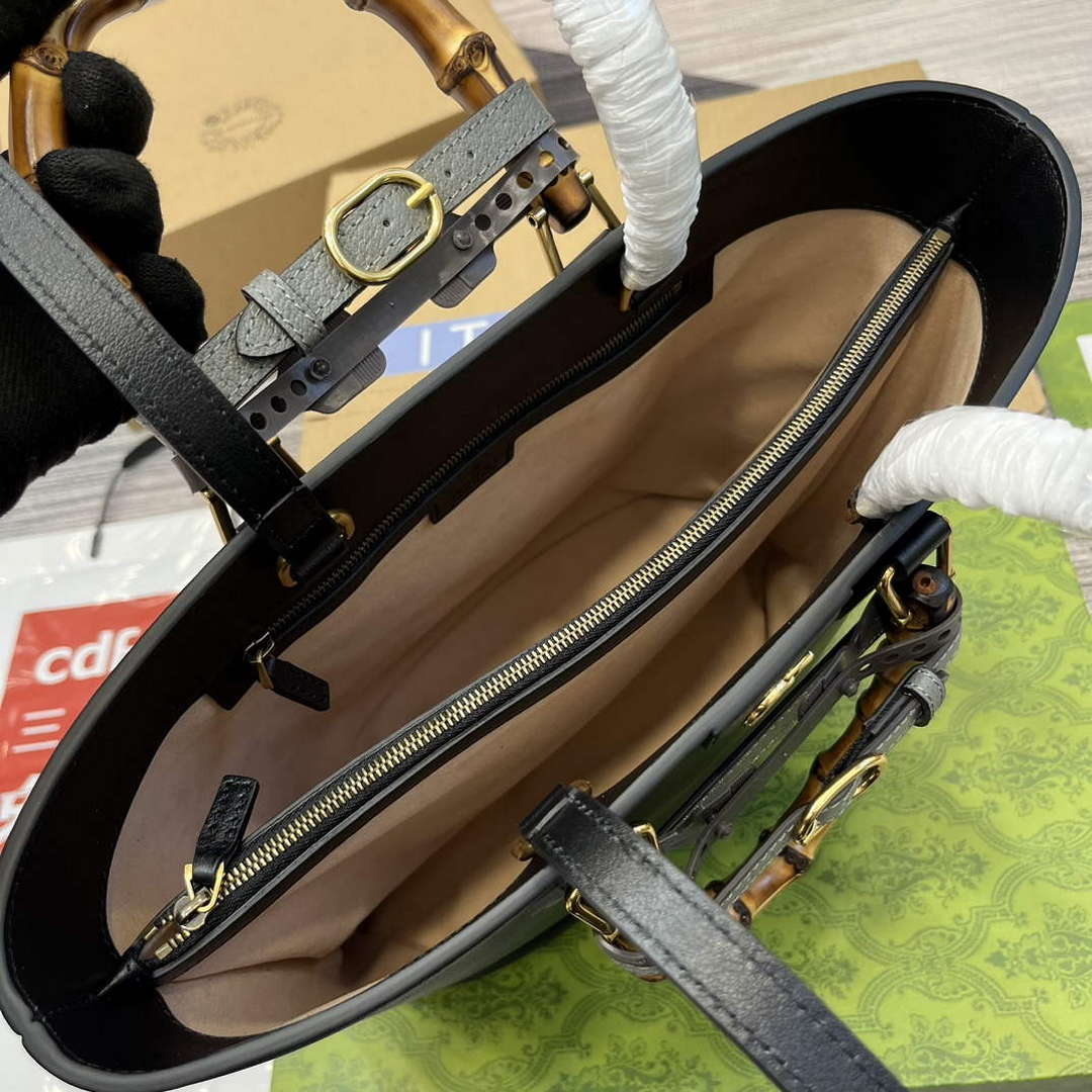 Gucci 750394 Gucci Diana Medium Tote Bag Black leather - Default Title - View 8