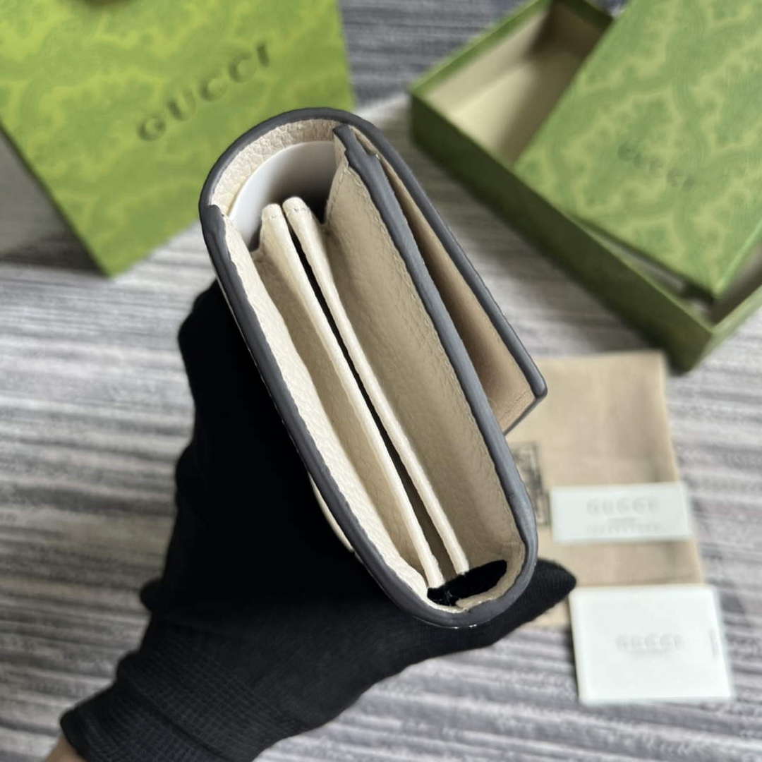 Gucci 750461 Wallet With Interlocking G Python Bow White - Default Title - View 3