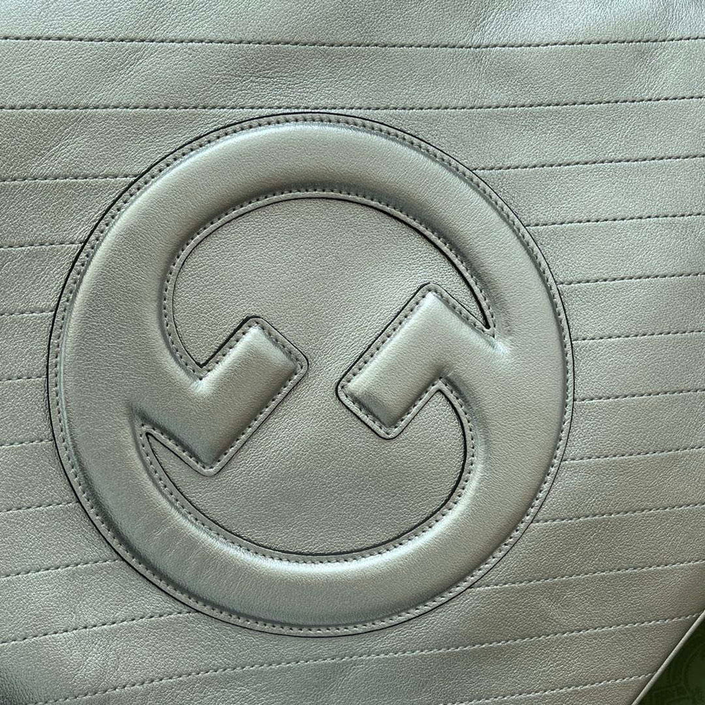 Gucci 751516 Blondie Medium Tote bag in Silver leather