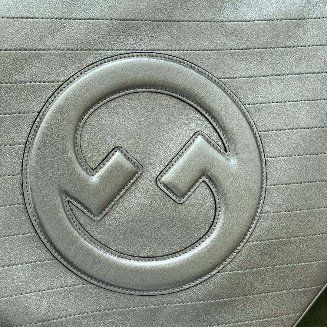 Gucci 751516 Blondie Medium Tote bag in Silver leather