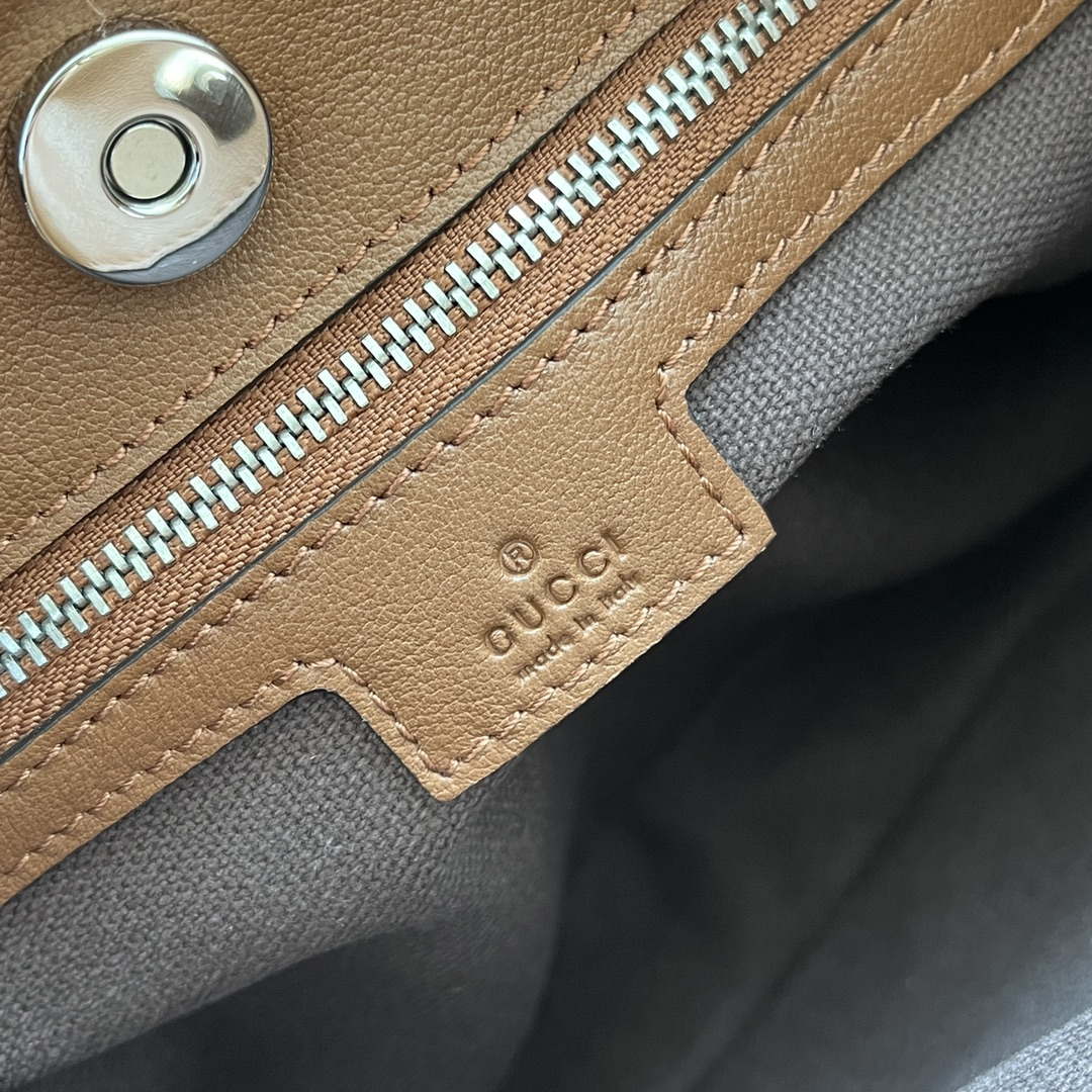 Gucci 751518 GG Blondie Small Tote Bag in Brown leather