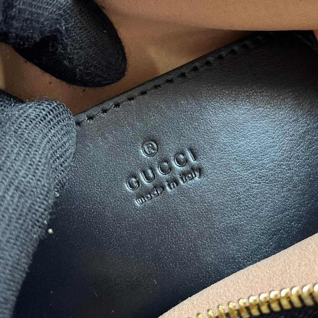Gucci 751628 Interlocking G Mini Heart Shoulder Bag Black