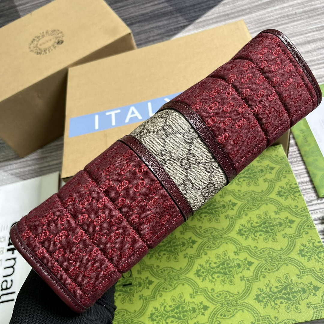 Gucci 751912 Mini GG Canvas Pouch Red