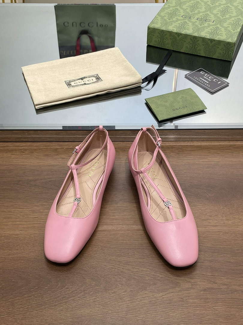 Gucci 754136 Women's Double G Ballet Flat G38266 - US 4=Euro 35 - View 1