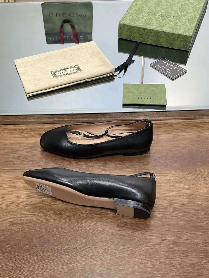 Gucci 754136 Women's Double G Ballet Flat G38267