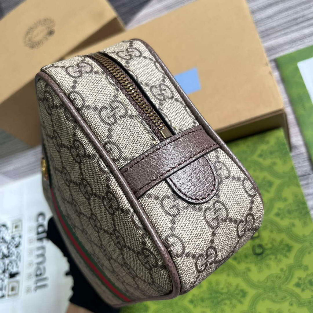 Gucci 760019 Gucci Savoy Toiletry Case With Web Brown