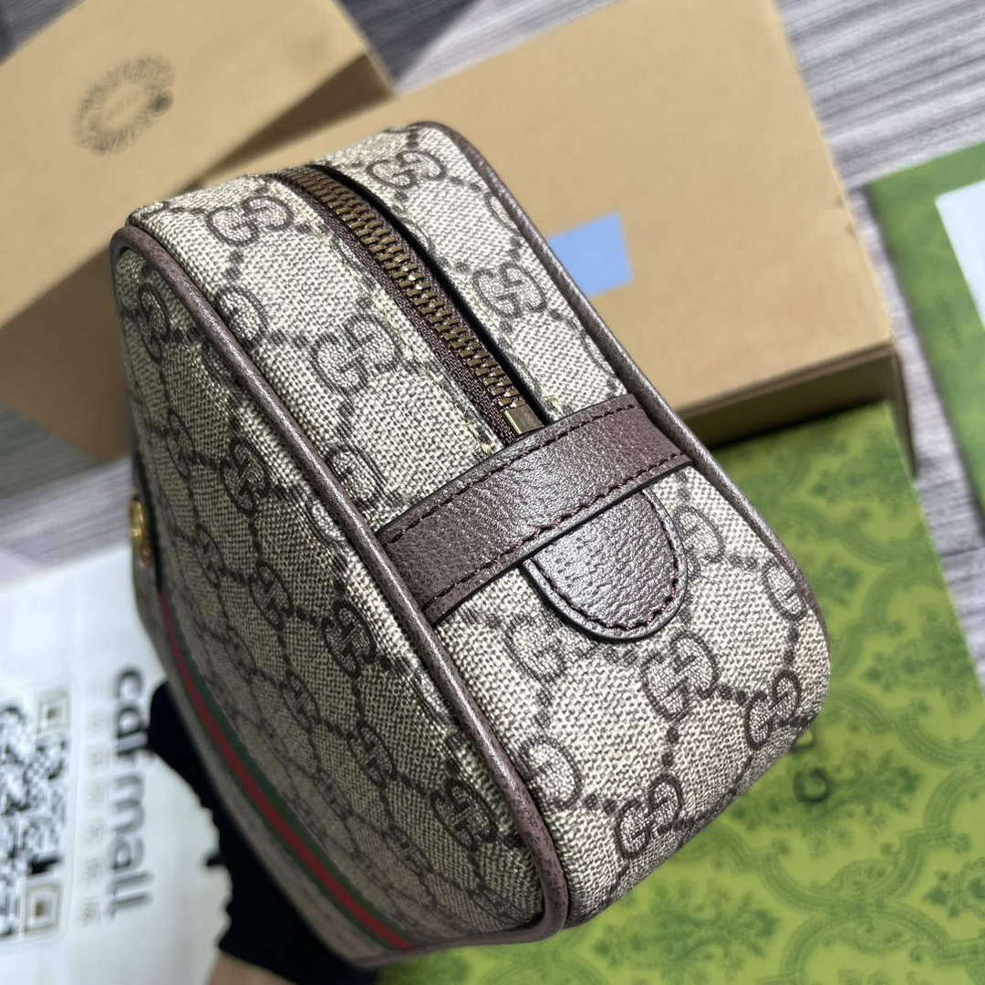 Gucci 760019 Gucci Savoy Toiletry Case With Web Brown