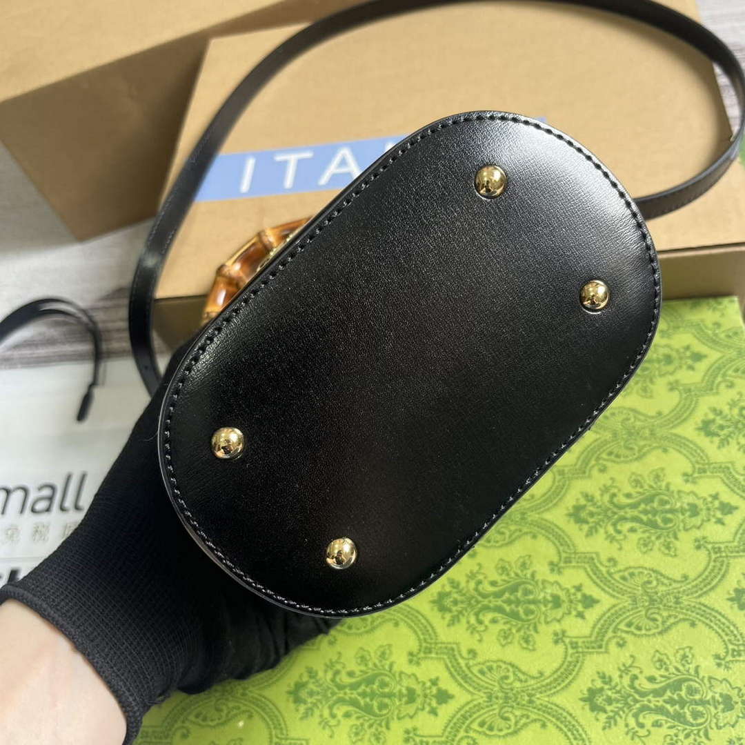 Gucci 760200 Mini Bamboo Shoulder Bag Black - Default Title - View 6