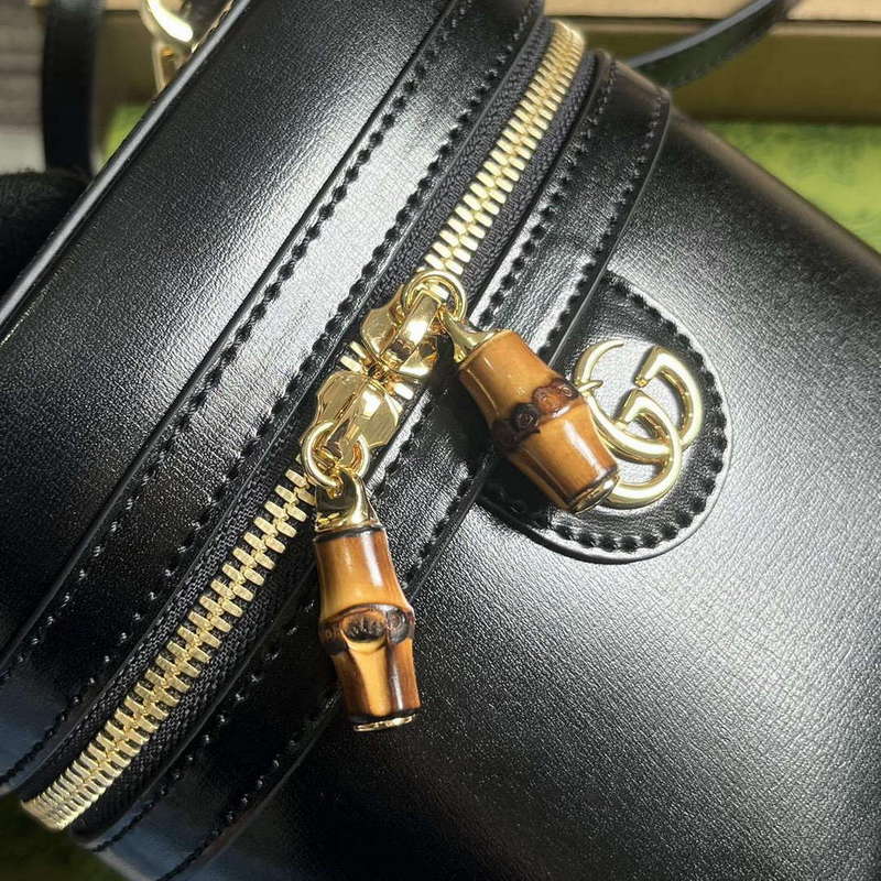 Gucci 760200 Mini Bamboo Shoulder Bag Black - Default Title - View 8