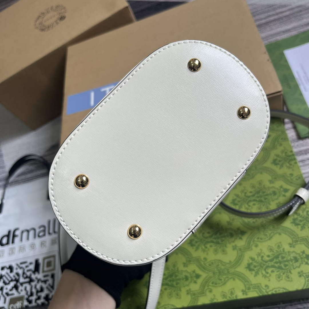 Gucci 760200 Mini Bamboo Shoulder Bag White - Default Title - View 8