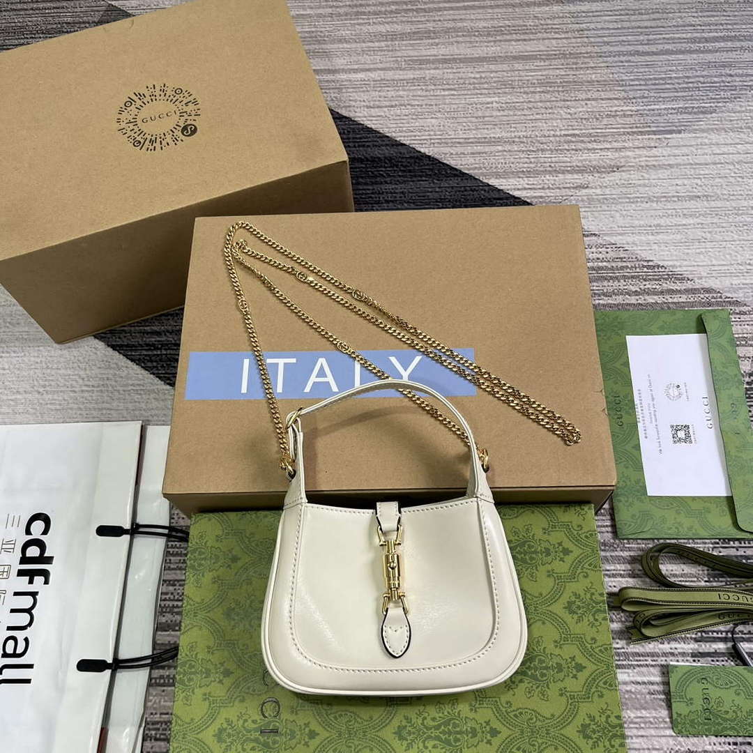 Gucci 760249 Jackie 1961 Super Mini Bag White - Default Title - View 1