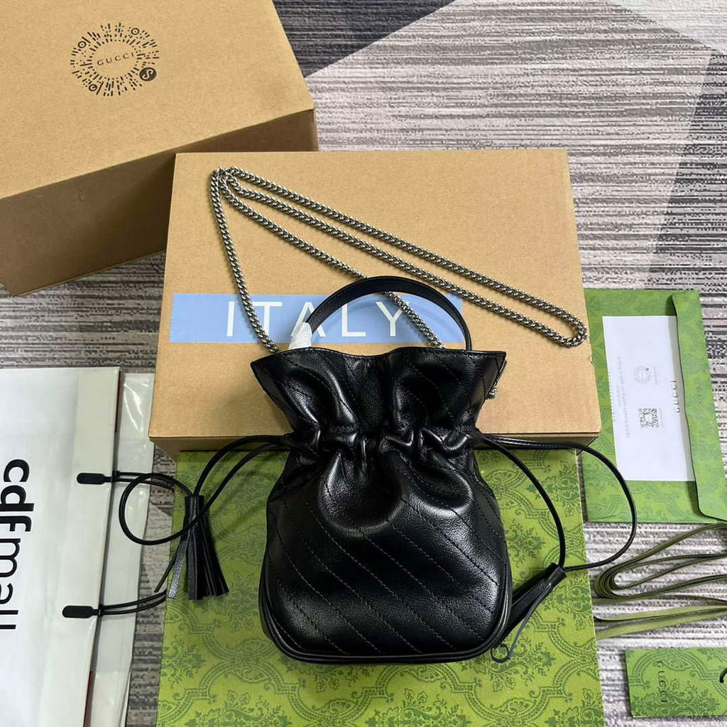 Gucci 760313 Gucci Blondie Mini Bucket Bag Black