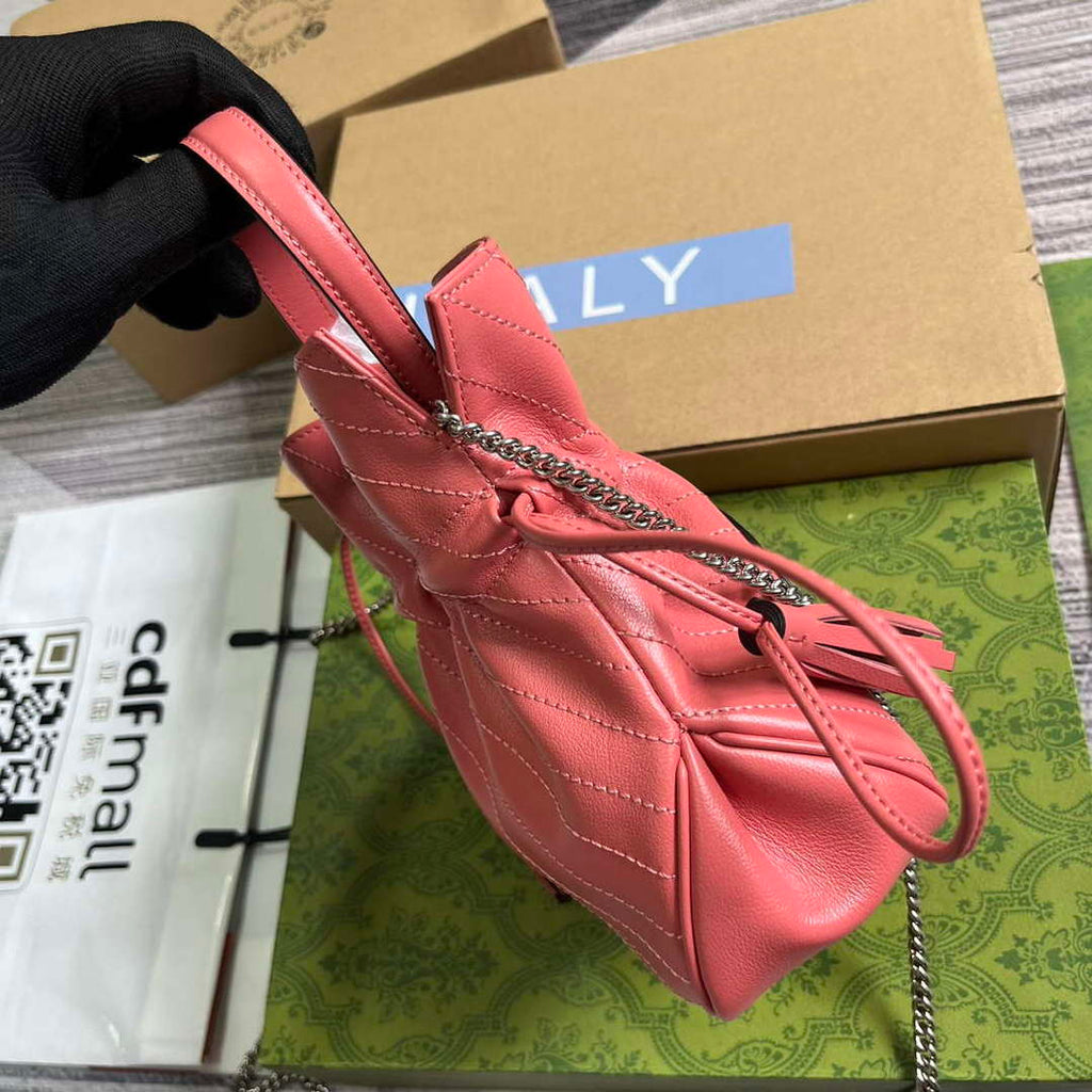 Gucci 760313 Gucci Blondie Mini Bucket Bag Pink