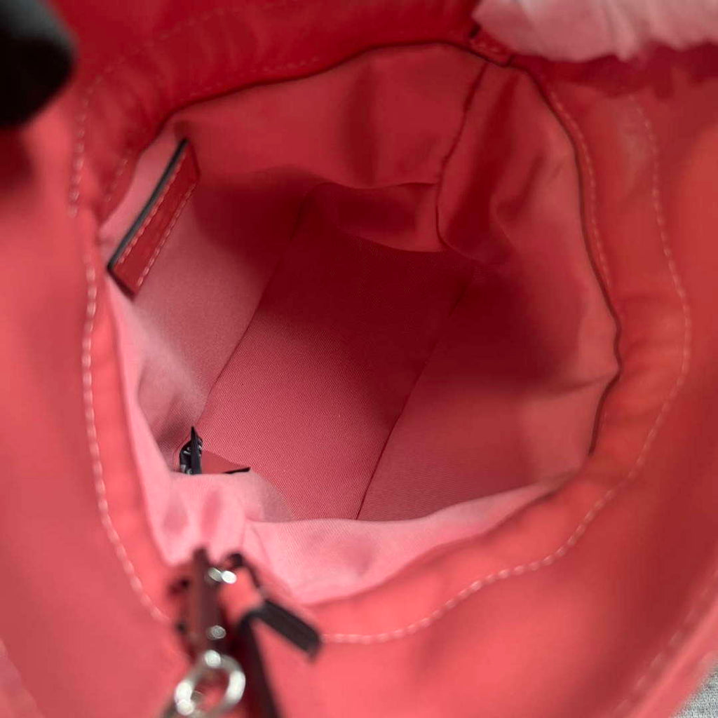 Gucci 760313 Gucci Blondie Mini Bucket Bag Pink