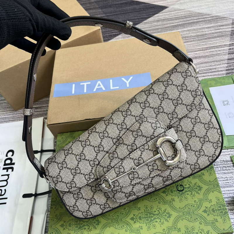 Gucci 764155 Gucci Horsebit 1955 Small Shoulder Bag Beige/ebony