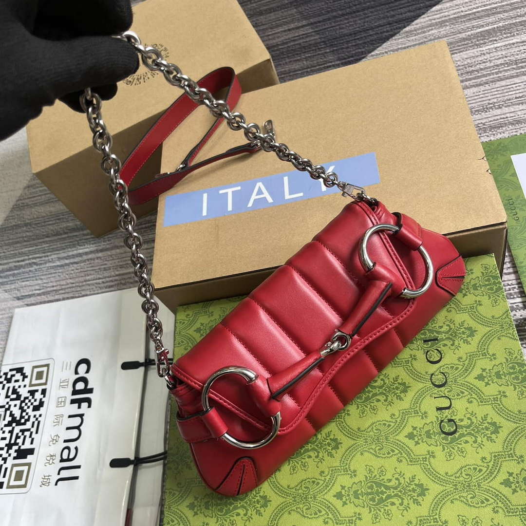 Gucci 764339 Gucci Horsebit Chain Small Shoulder Bag Red