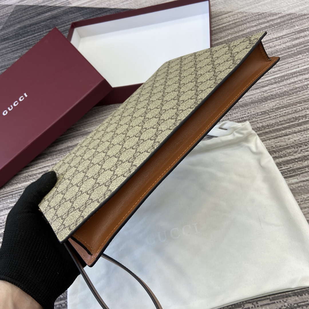 Gucci 768255 GG pouch with GG detail Beige