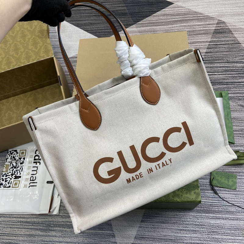 Gucci 772176 Medium Tote Bag With Gucci Print Light brown leather trim