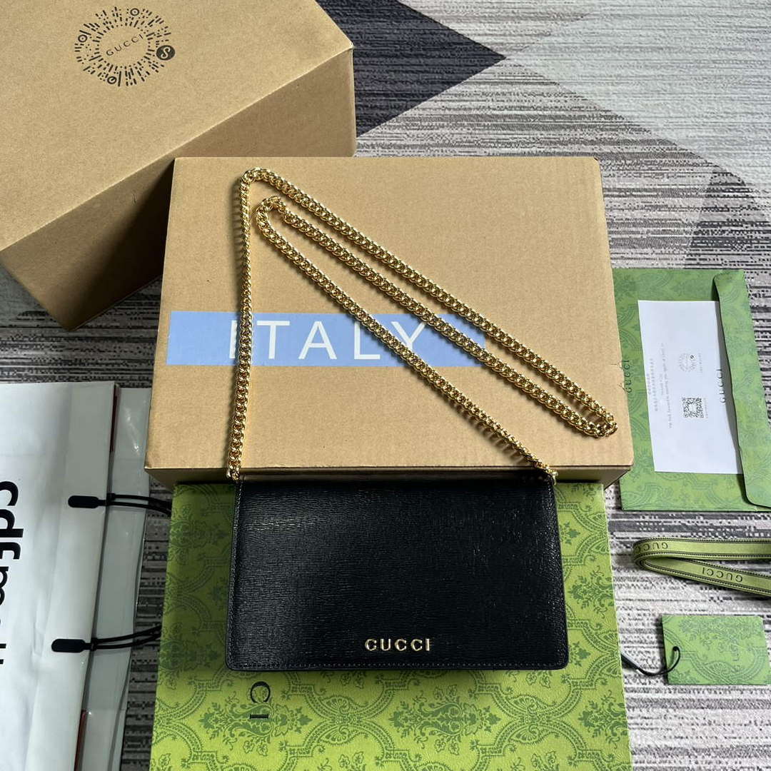 Gucci 772643 Chain Wallet With Gucci Script Black