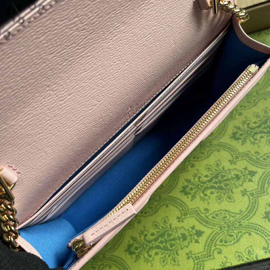 Gucci 772643 Chain Wallet With Gucci Script Light pink - Default Title - View 9