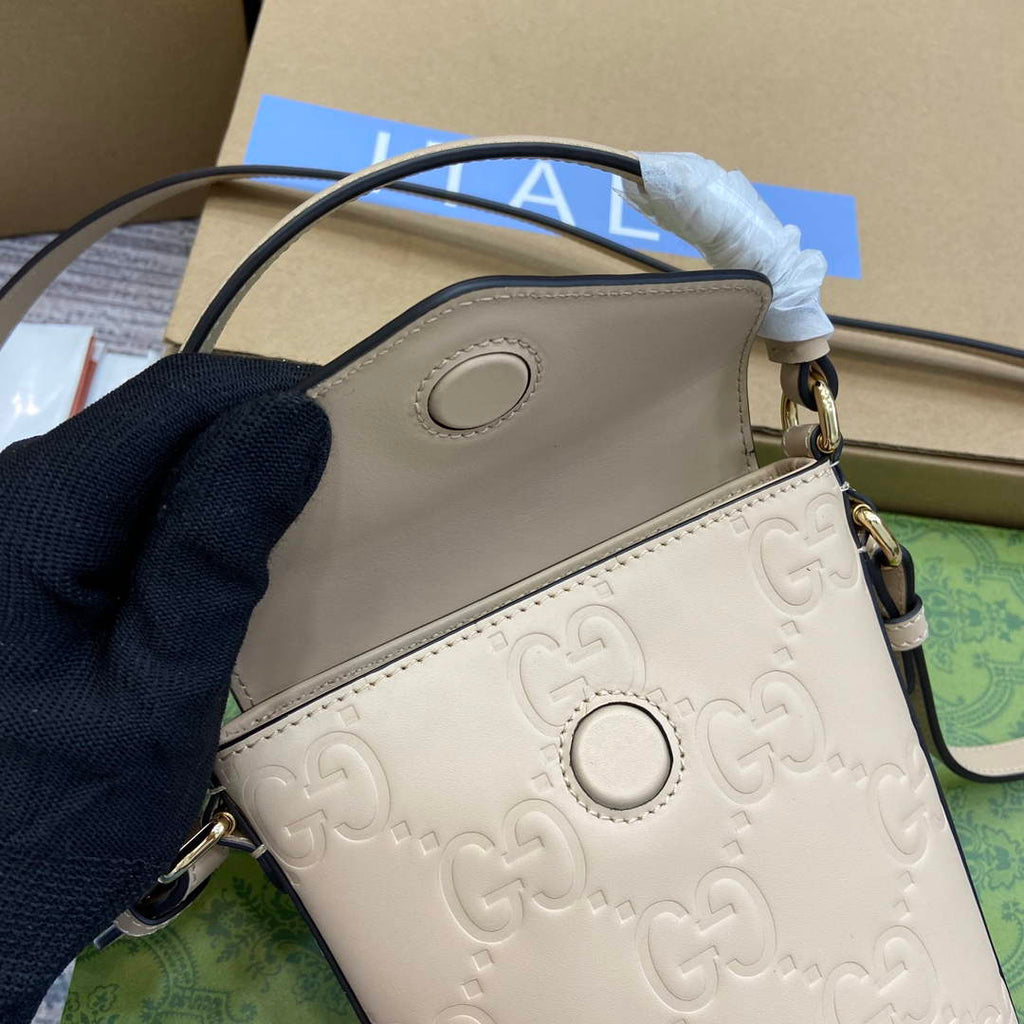 Gucci 772795 GG Super Mini Bucket Bag Light Beige