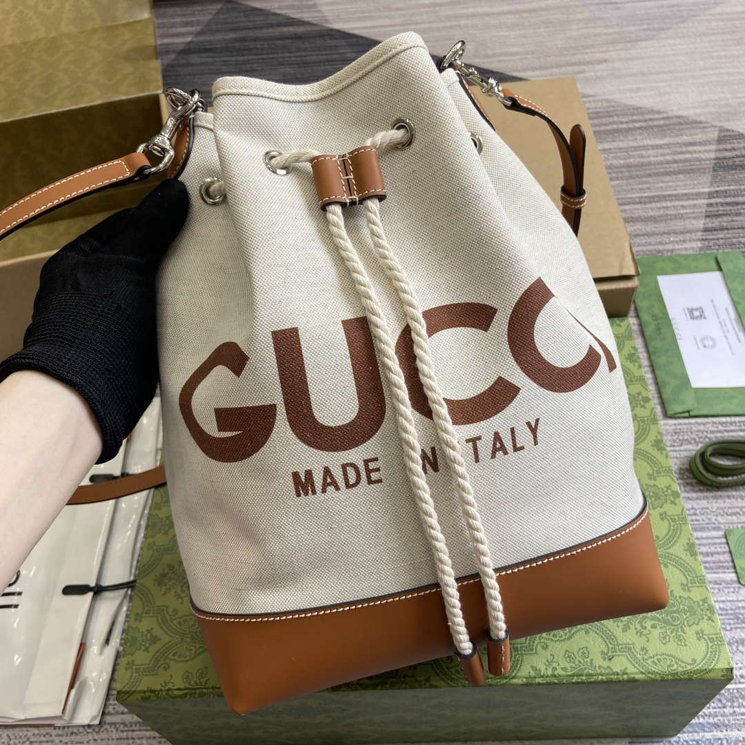 Gucci 772856 Shoulder Bag With Gucci Print Light brown leather trim
