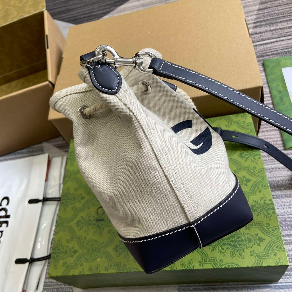 Gucci 777166 Shoulder Bag With Gucci Print Blue leather trim