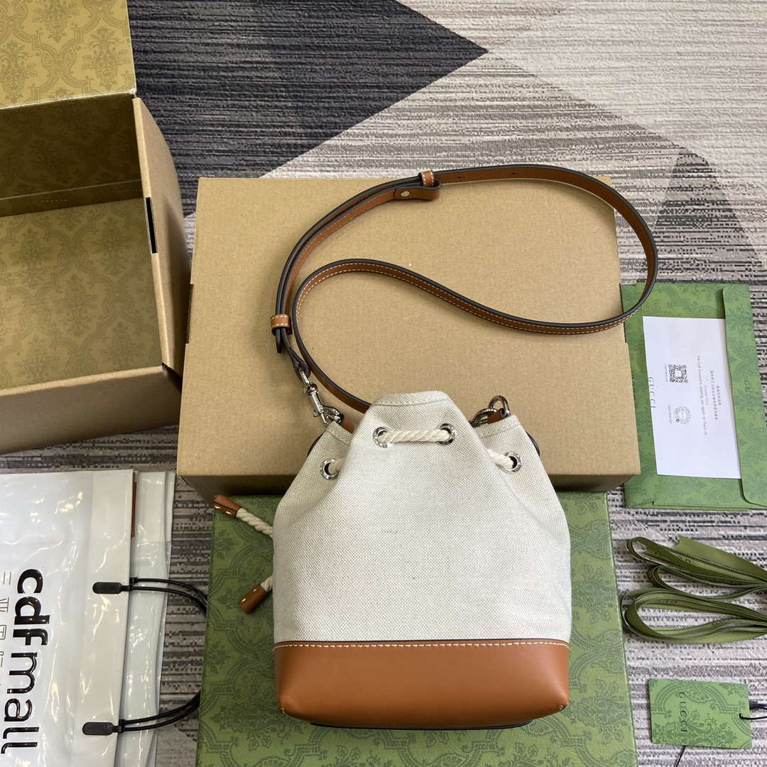Gucci 777166 Shoulder Bag With Gucci Print Light brown leather trim