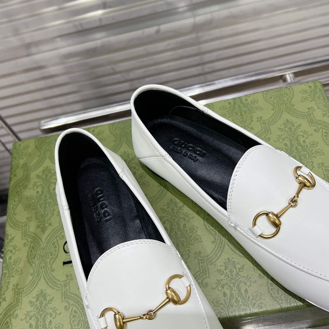Gucci 786016 Women's Gucci Jordaan Loafer Fashion Shoes G53213 - Euro 34=US 3 - View 6