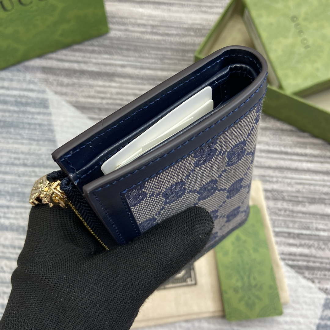 Gucci 790037 Gucci Luce mini zip wallet Blue leather
