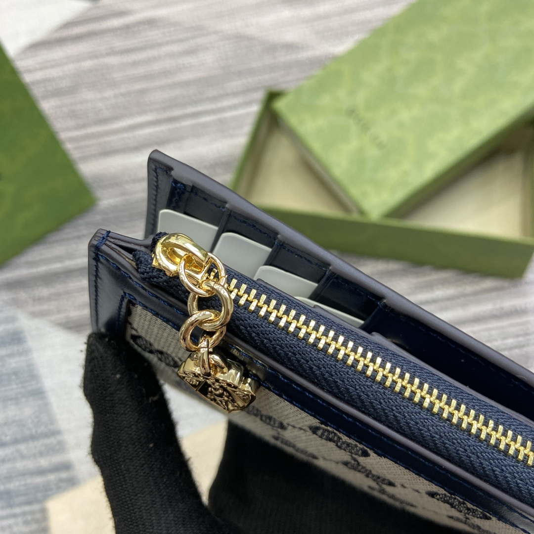 Gucci 790037 Gucci Luce mini zip wallet Blue leather