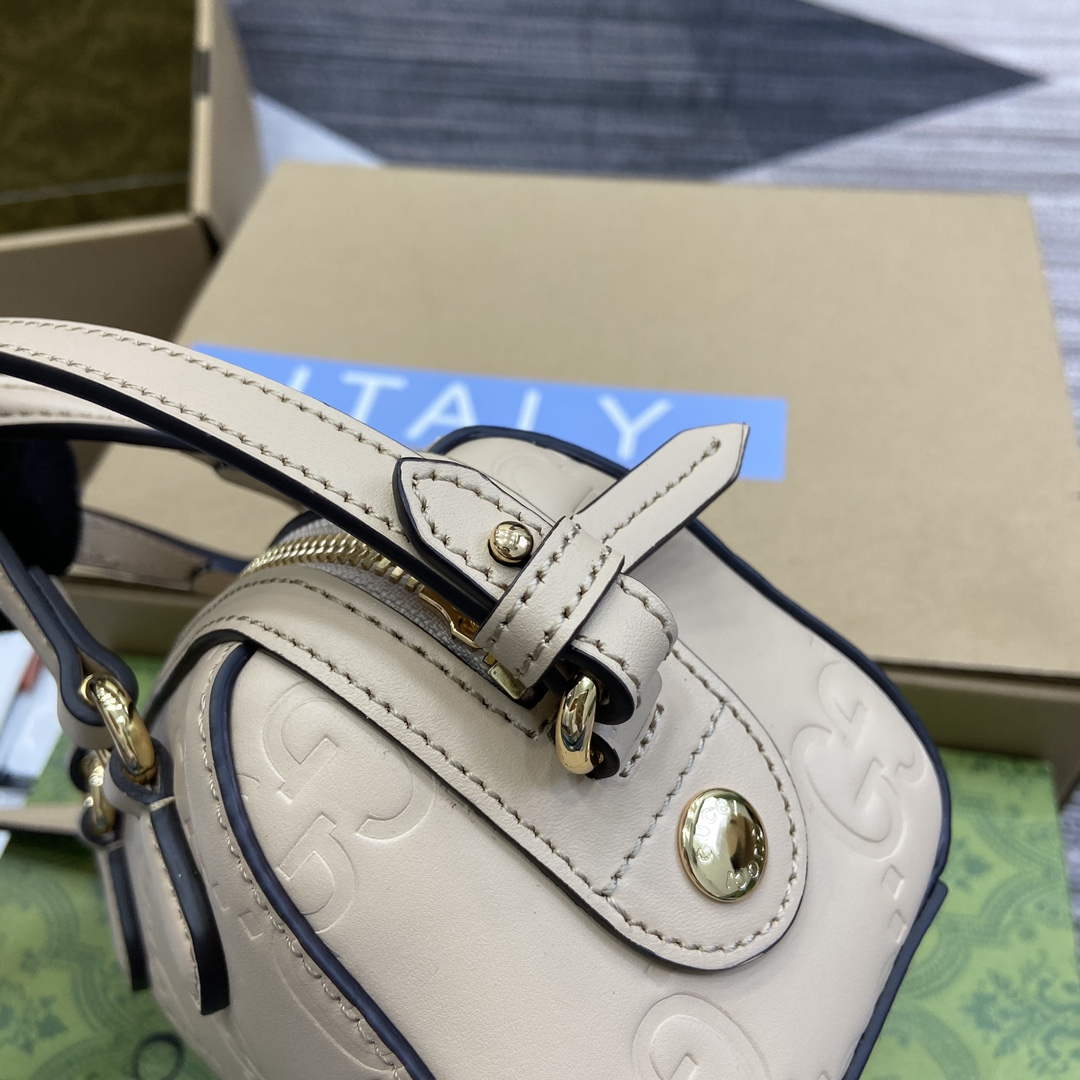 Gucci 790130 GG Super Mini Top Handle Bag Light beige